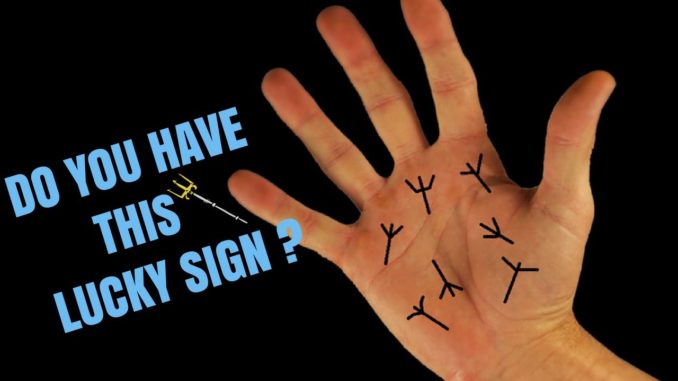Trident/Trishul Sign on the hands Trident/Trishul Sign on the hands